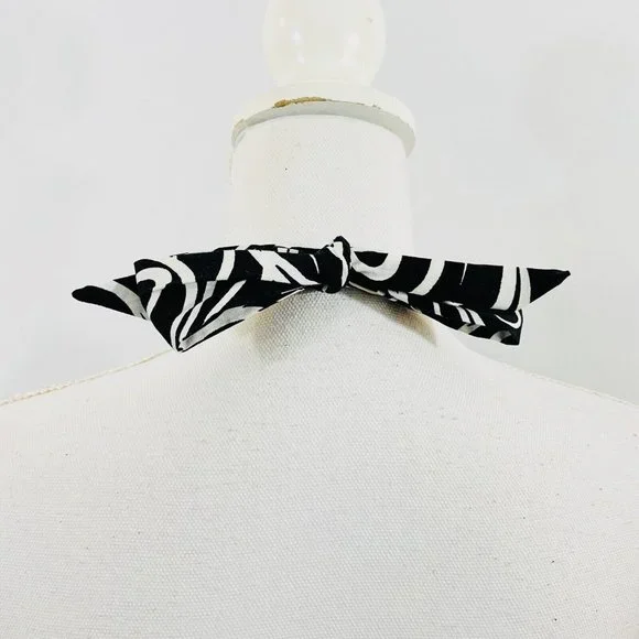 Signature by Robbie Bee Black & White Swirl Halter Style Dress ~ SIze 12 / Med - Picture 4 of 8